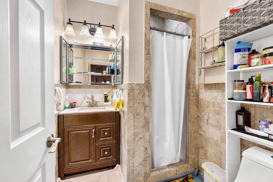 More Photos Of 5834 Fieldston Rd, Bronx Apartments For Sale