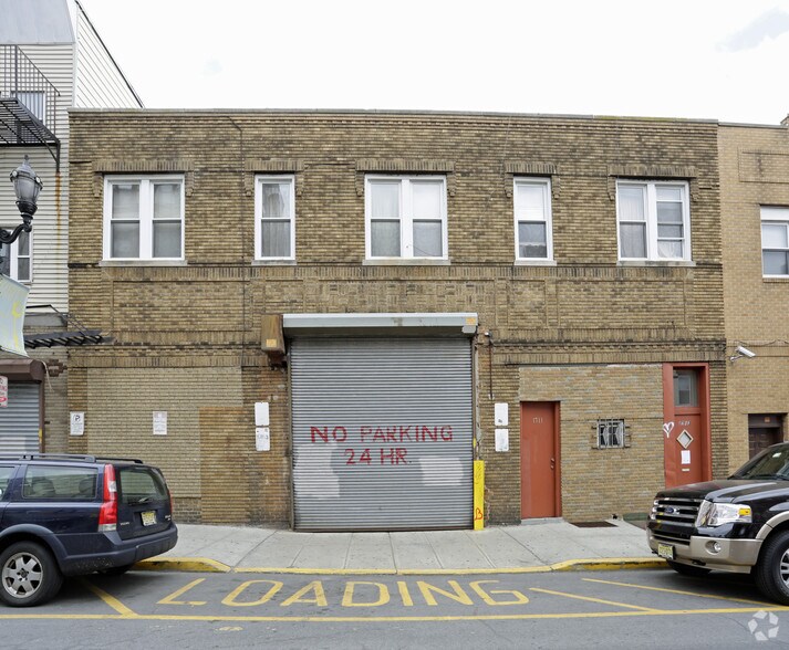 Primary Photo Of 1713 Bergenline Ave, Union City Warehouse For Sale