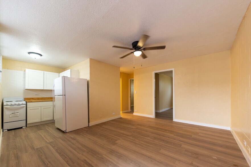 More Photos Of 84-1111 Hana St, Waianae Apartments For Sale