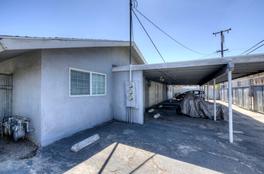 More Photos Of 3357-3365 E Fairmont Ave, Fresno Apartments For Sale