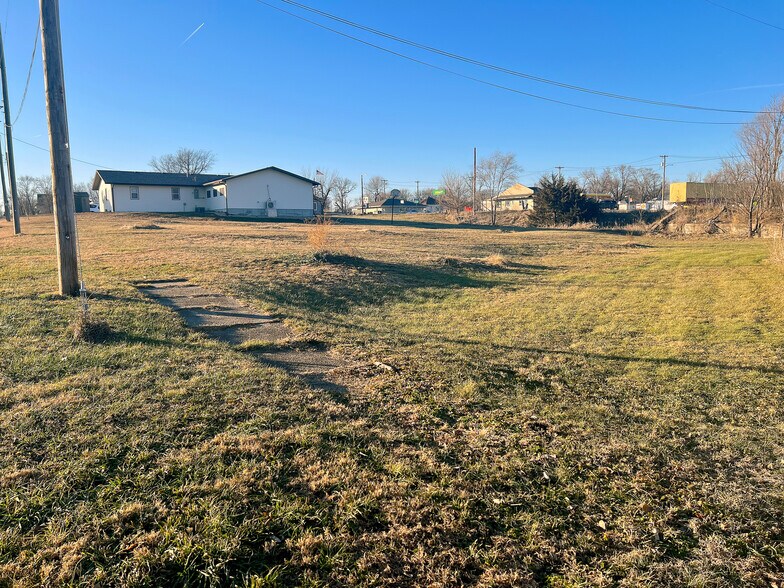 More Photos Of 418 S 14th St, Wymore General Retail For Sale