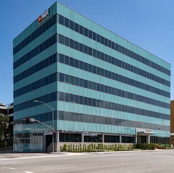 Primary Photo Of 898 N Pacific Coast Hwy, El Segundo Office For Lease