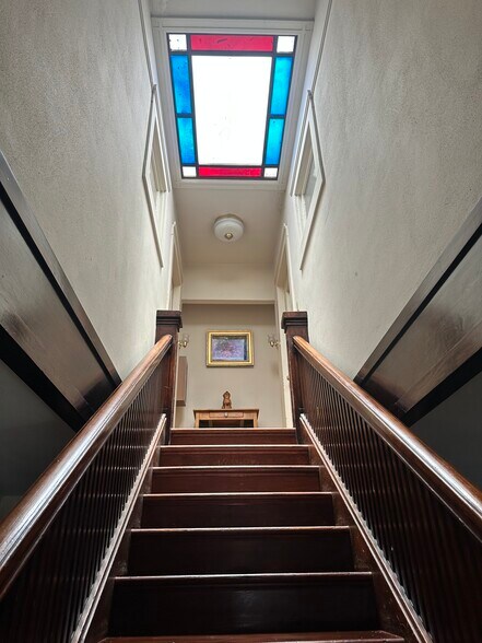 More Photos Of 79 Devine St, San Jose Unknown For Lease