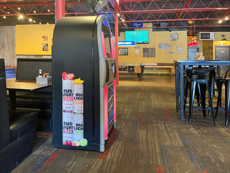 More Photos Of 545 E St, Hawthorne Bar For Sale