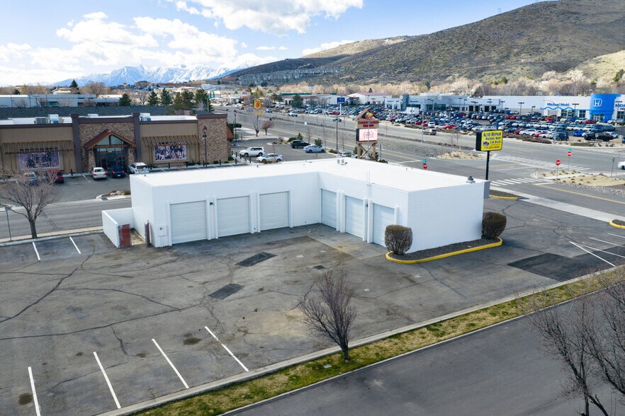 More Photos Of 2777 S Carson St, Carson City Auto Repair For Lease