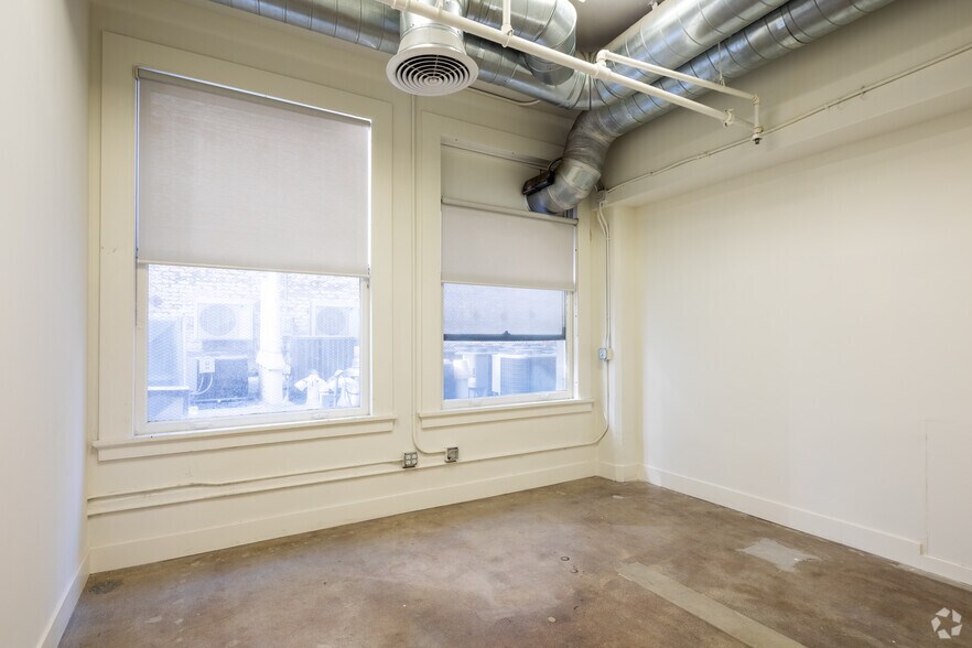 More Photos Of 724 S Spring St, Los Angeles Loft Creative Space For Lease