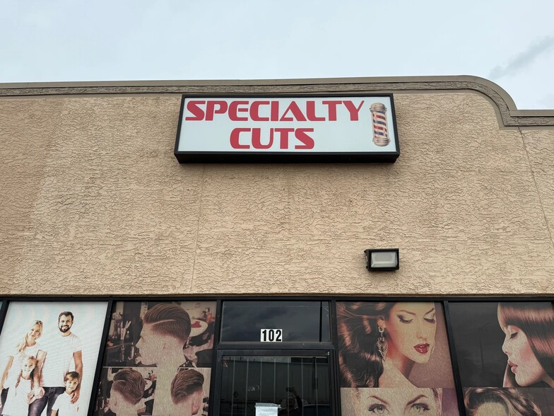 More Photos Of 3458 W Van Buren St, Phoenix Freestanding For Lease