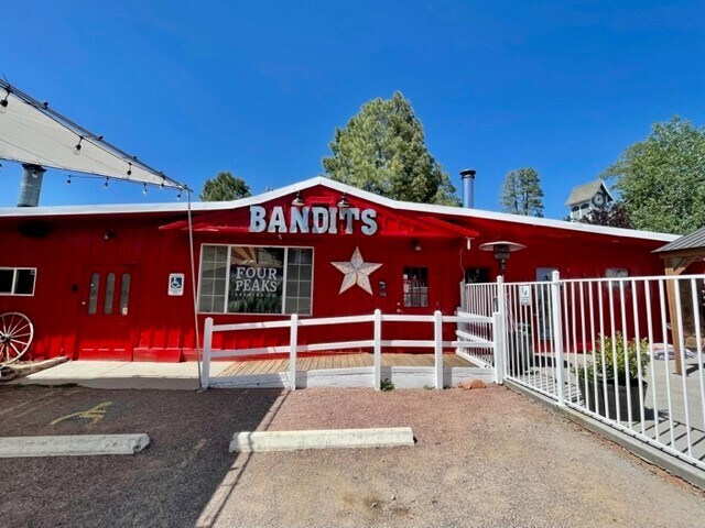 More Photos Of 5079 N AZ Highway 87, Strawberry Restaurant For Sale
