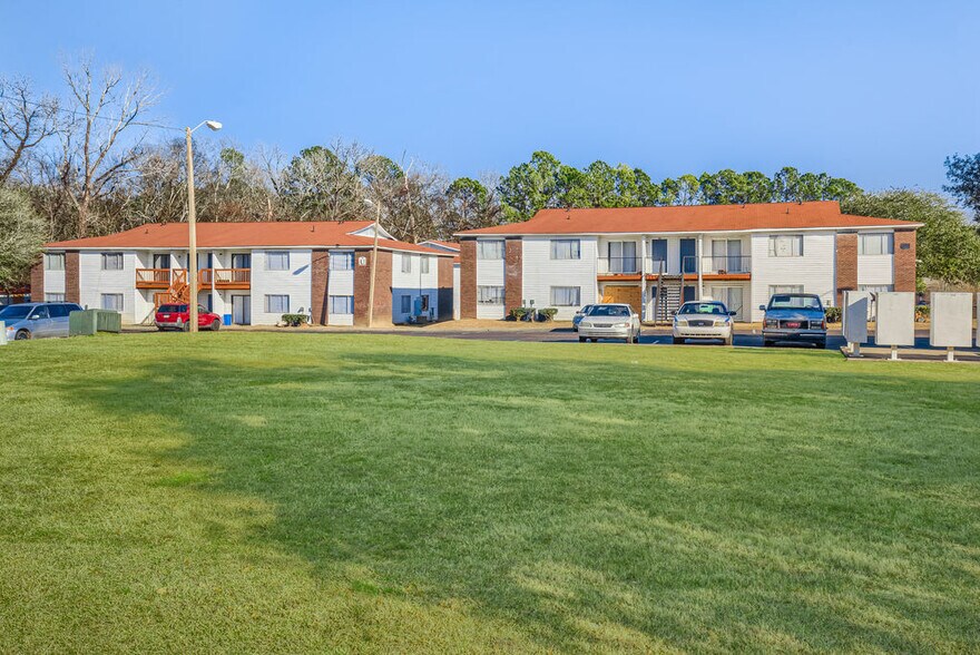More Photos Of 850 Lindbergh Dr, Jackson Multifamily For Sale