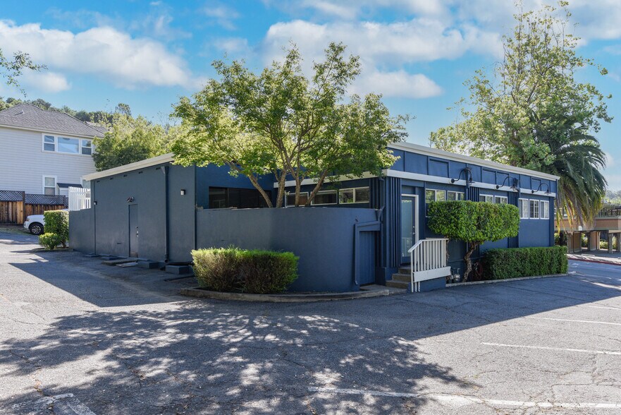 More Photos Of 1100 Sir Francis Drake Blvd, Kentfield Medical For Lease