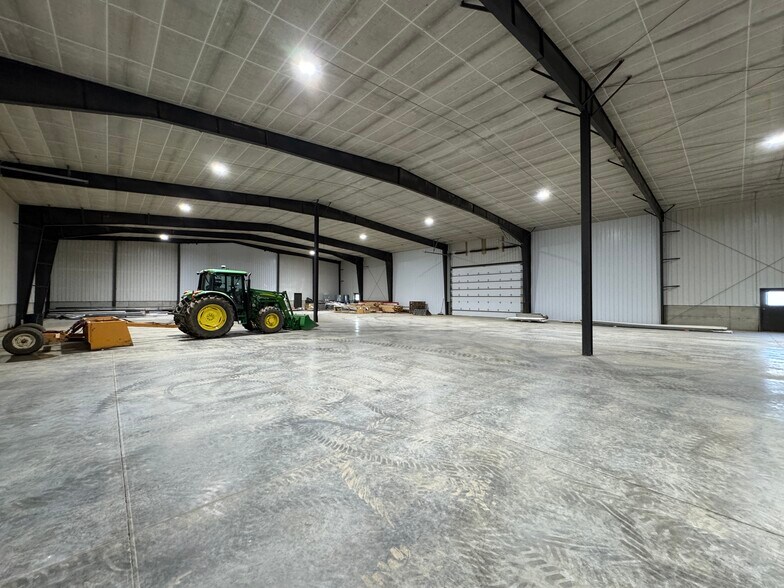More Photos Of 414 W Industrial Rd, Canton Industrial For Lease