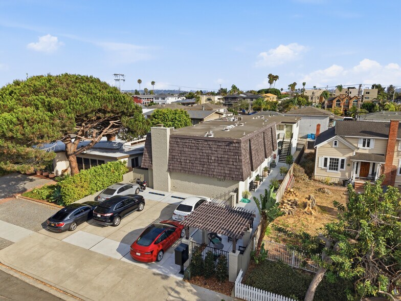 More Photos Of 1517 Reed Ave, San Diego Apartments For Sale
