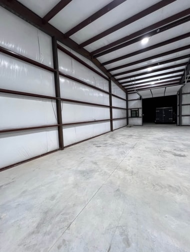 More Photos Of 1210 Summit Ridge Dr, Edmond Warehouse For Lease