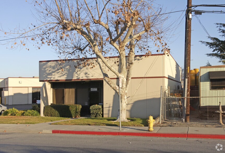 More Photos Of 765 Mabury Rd, San Jose Warehouse For Lease