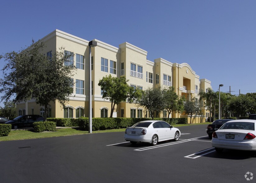 More Photos Of 14400 NW 77th Ct, Miami Lakes Office For Lease