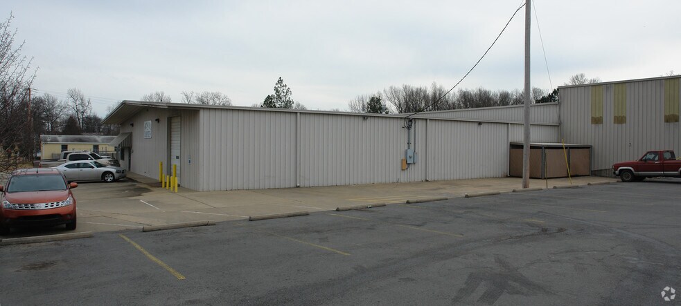 More Photos Of 4500 Rixie Rd, North Little Rock Warehouse For Sale