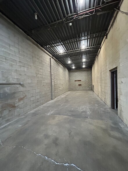 More Photos Of 296 E Route 46, Elmwood Park Auto Repair For Lease