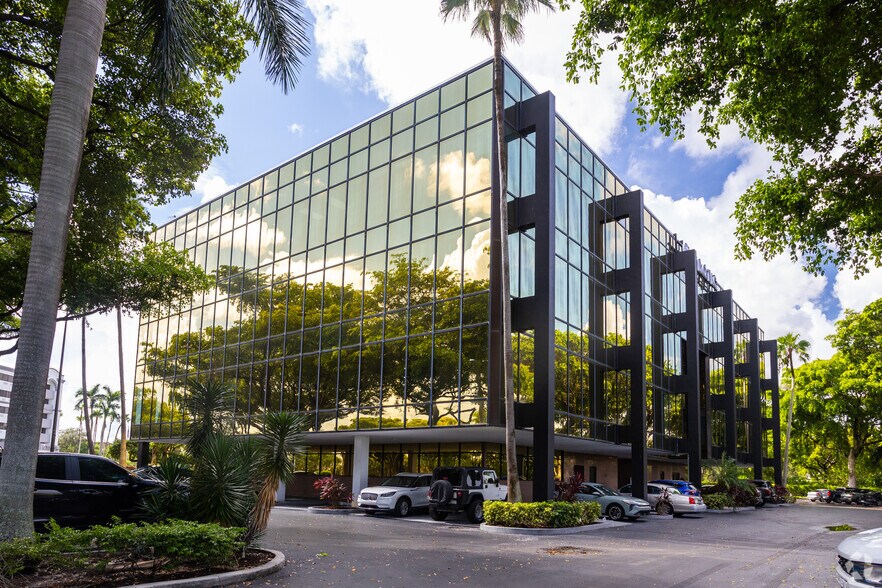 More Photos Of 1800 S Australian Ave, West Palm Beach Office For Lease