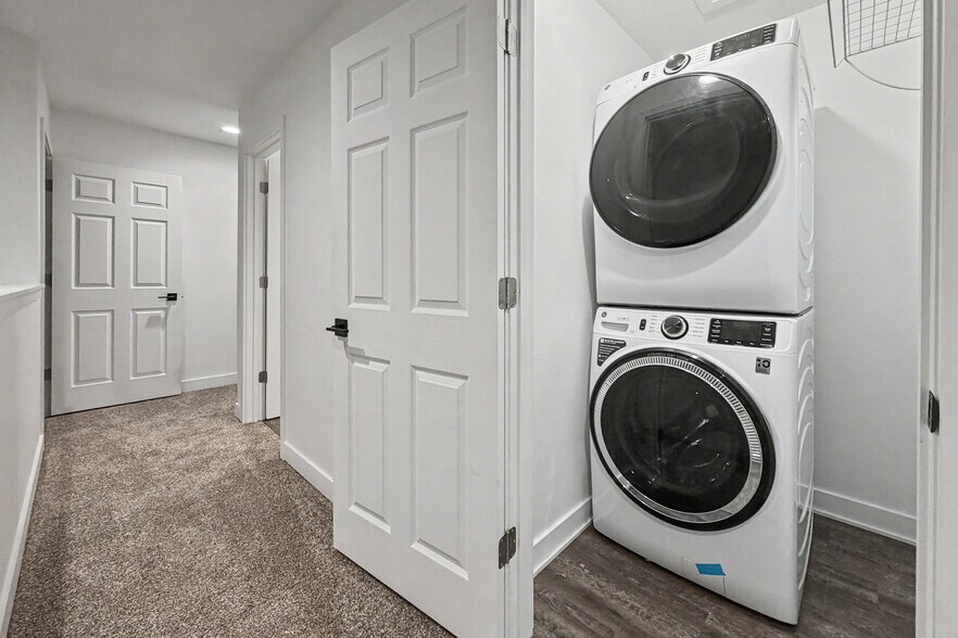 More Photos Of 2103 Willis Ave, Perry Multifamily For Sale