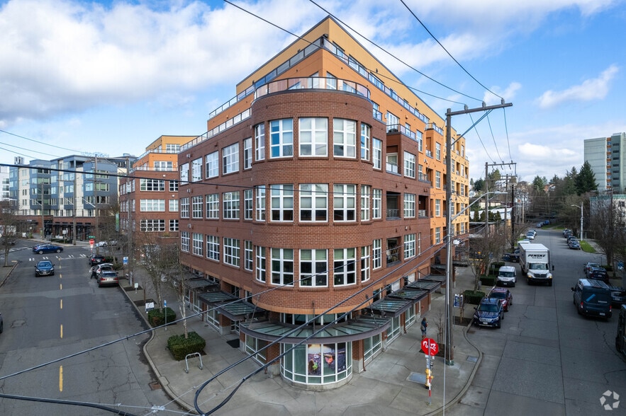 Primary Photo Of 414 NE 70th St, Seattle Apartments For Sale