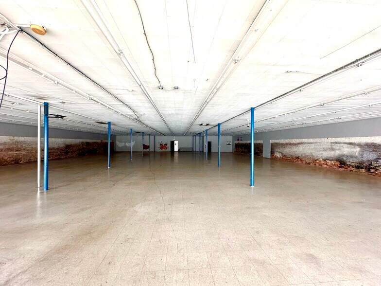 More Photos Of 134 Hampton Ave, Kingstree Freestanding For Sale