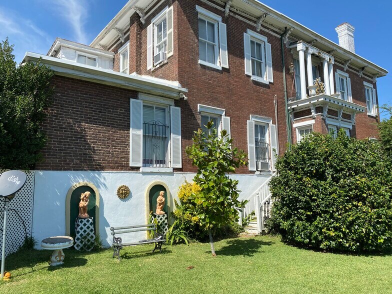 More Photos Of 508 Walker St, Augusta Office Residential For Sale