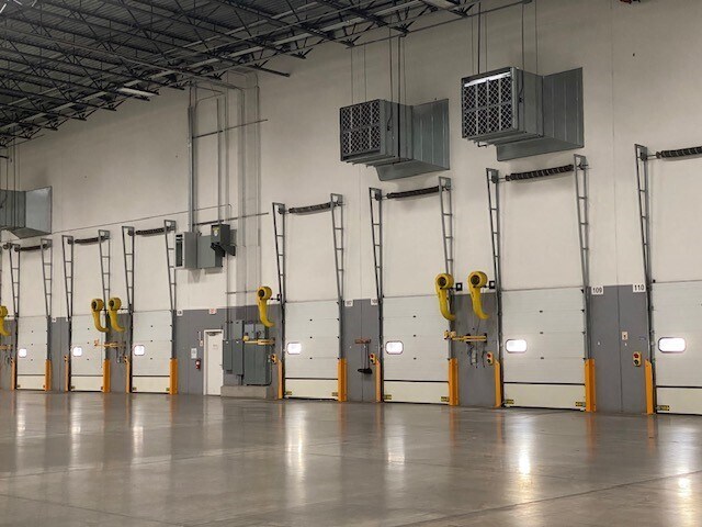 More Photos Of 4647 Logistics Dr, Stockton Distribution For Lease
