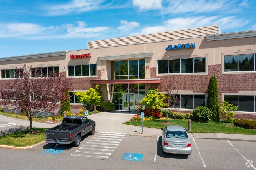 More Photos Of 16201 25th Ave W, Lynnwood Office For Sale