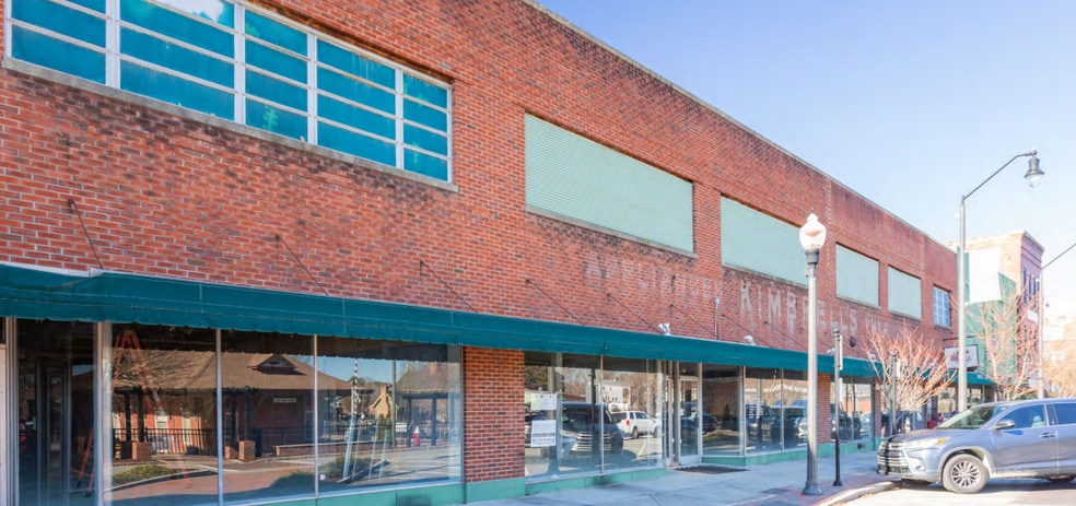 More Photos Of 120-132 S Moore St, Sanford Storefront For Lease