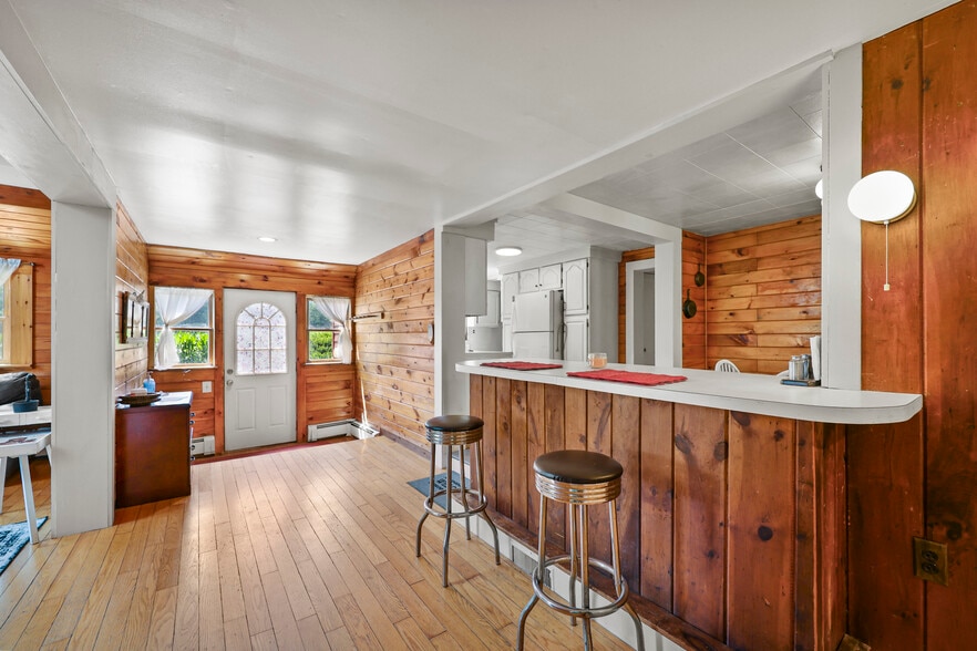 More Photos Of 2010-2012 Clayton Mill Rd, Mill River Specialty For Sale