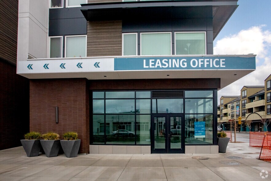 More Photos Of 696 N 6th St., San Jose Storefront For Lease