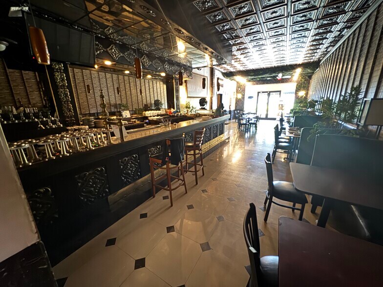 More Photos Of 219 N 21st Ave, Hollywood Storefront Retail Office For Sale