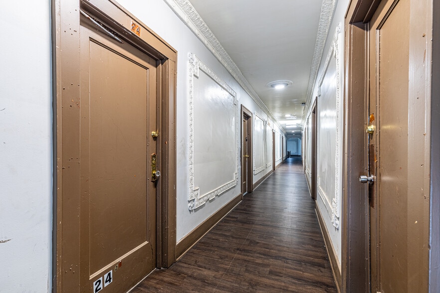 More Photos Of 312 Lake Ave, Rochester Apartments For Sale