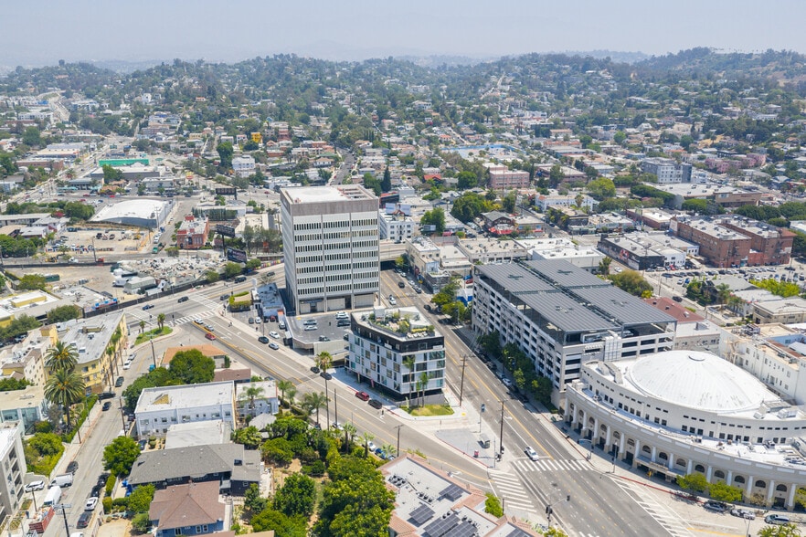 More Photos Of 1915 Park Avenue, Los Angeles Apartments For Sale