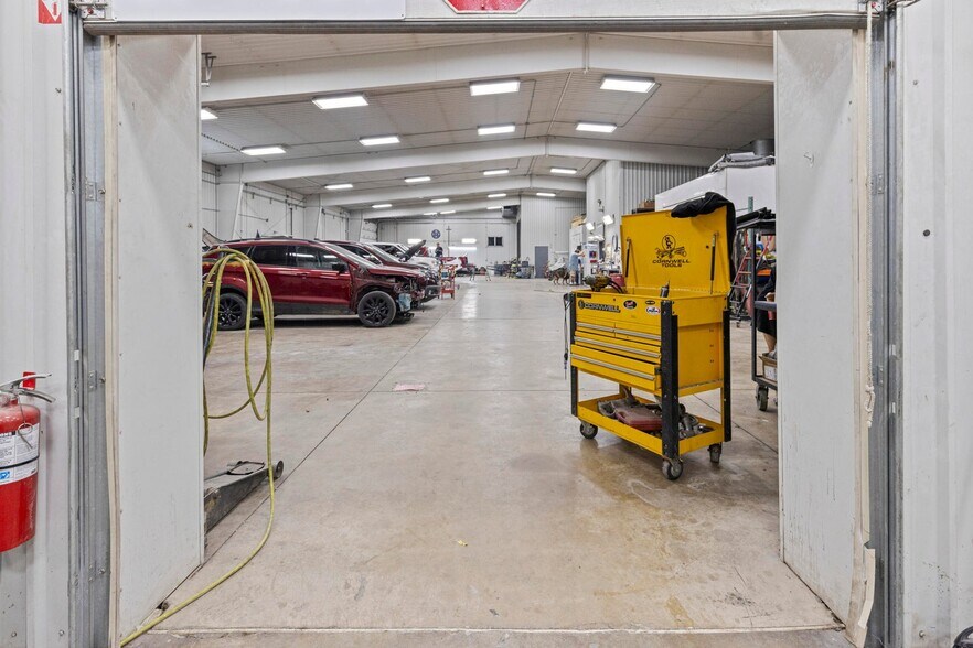 More Photos Of 21507 S Highway 69, Afton Industrial For Sale