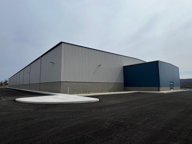 More Photos Of 5 Sandstone way, Dunbar Warehouse For Sale