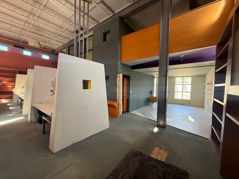 More Photos Of 357 N Craig St, Pittsburgh Office For Lease
