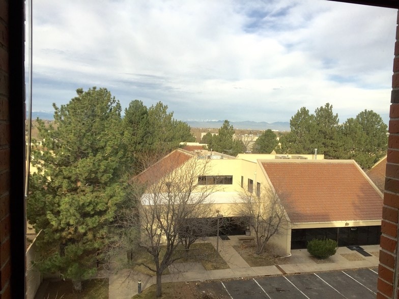 More Photos Of 3001 S Jamaica Ct, Aurora Office Residential For Sale