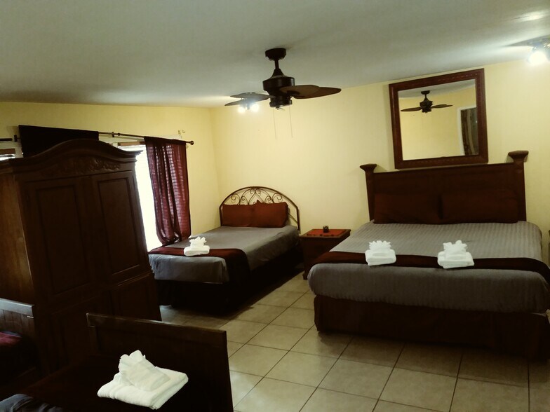 More Photos Of 3847 S Eastern Ave, Las Vegas Office For Lease