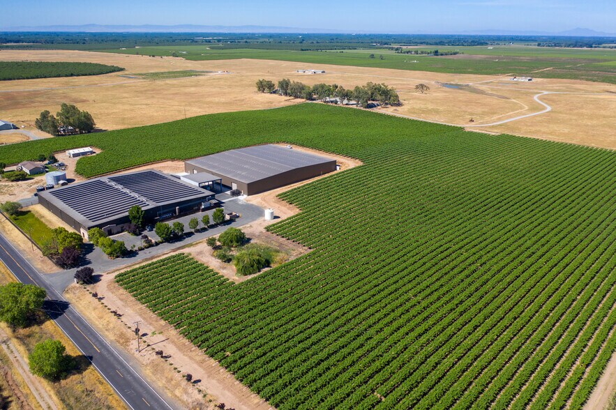 More Photos Of 11989 N Clements Rd, Linden Warehouse For Sale