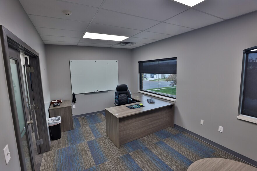 More Photos Of 795 E 340 S, American Fork Office For Lease