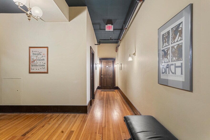 More Photos Of 112 W Hill St, Champaign Multifamily For Sale