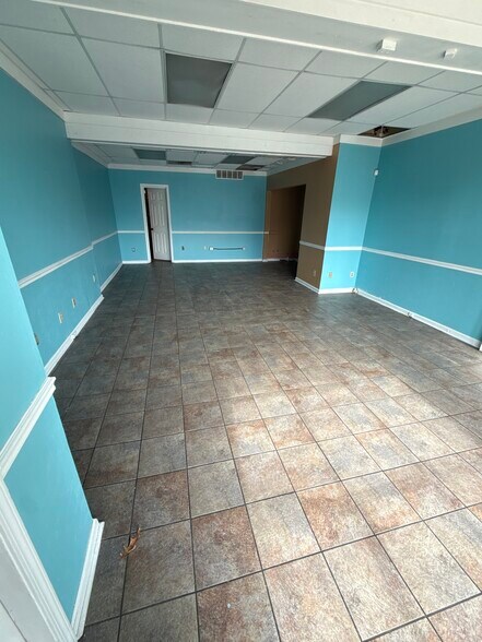 More Photos Of 5788-5846 Stage Rd, Bartlett Unknown For Lease