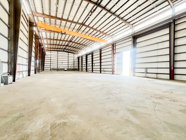 More Photos Of 2599 FM 3033, Stanton Warehouse For Lease