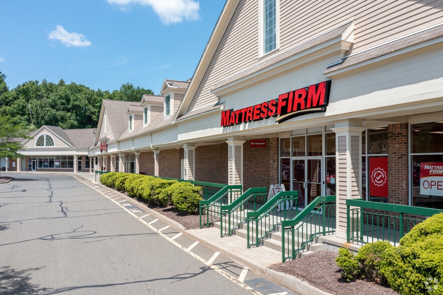 More Photos Of 228 S Main St, Newtown Unknown For Lease