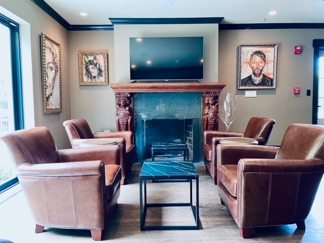 More Photos Of 524 Sheridan Rd, Highwood Restaurant For Sale