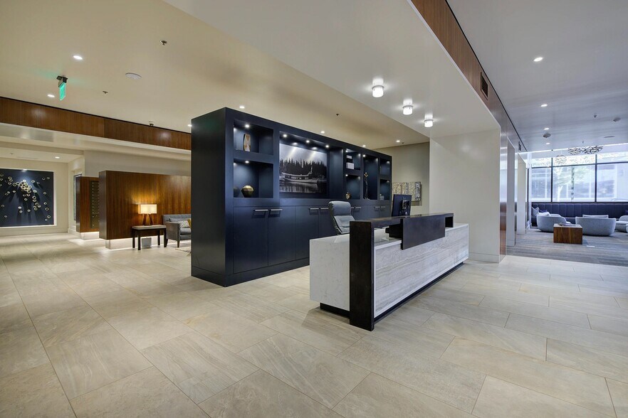 More Photos Of 50 University St, Seattle Apartments For Lease