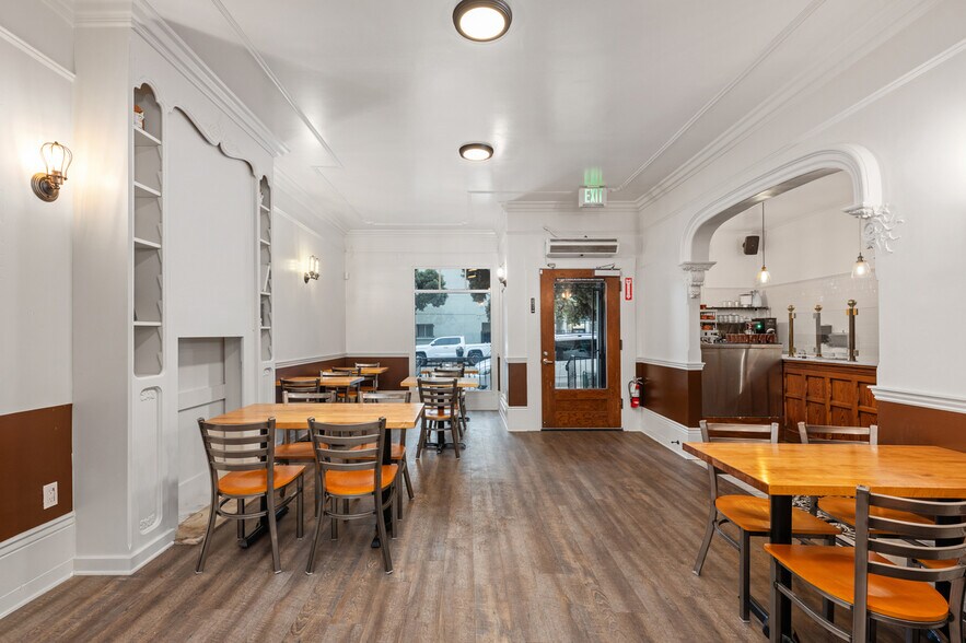 More Photos Of 701-721 8th Ave, San Diego Apartments For Lease