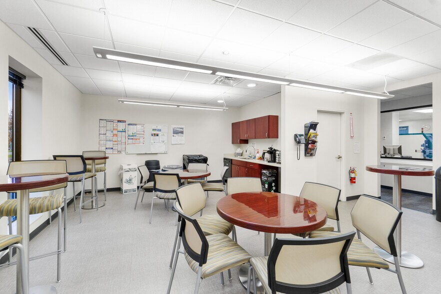 More Photos Of 103 Commerce Blvd, Liverpool Office For Lease