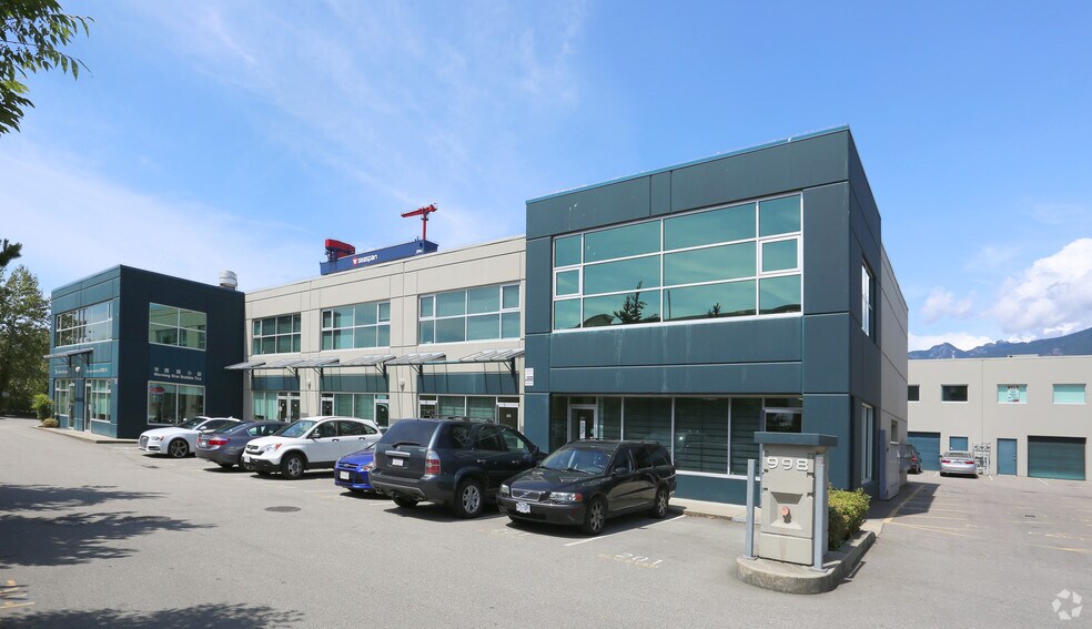 More Photos Of 998 Harbourside Dr, North Vancouver Showroom For Sale